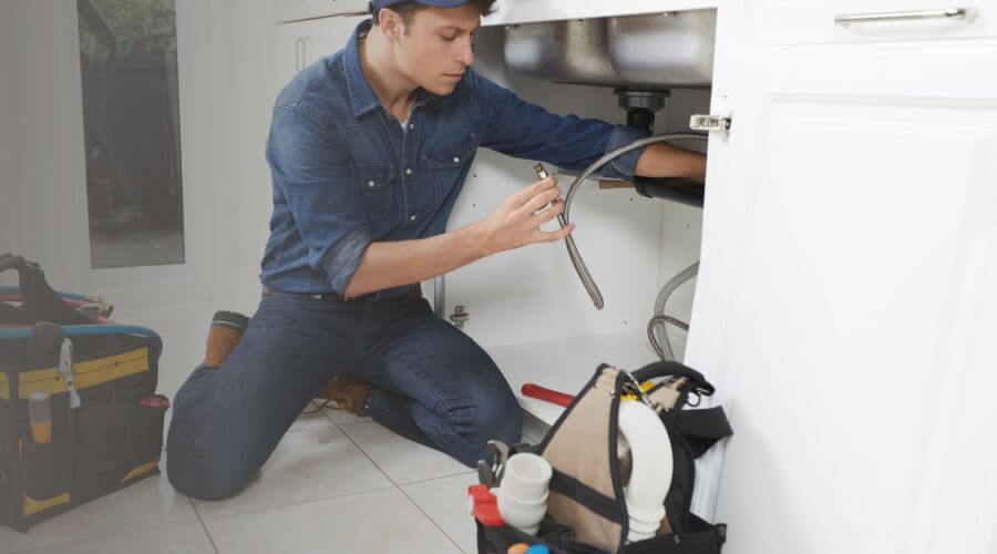 Emergency Leak Repair in Hodge, LA